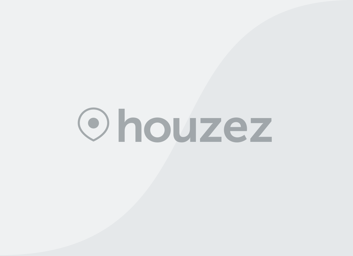 Adosasda en primera línea de mar con piscina